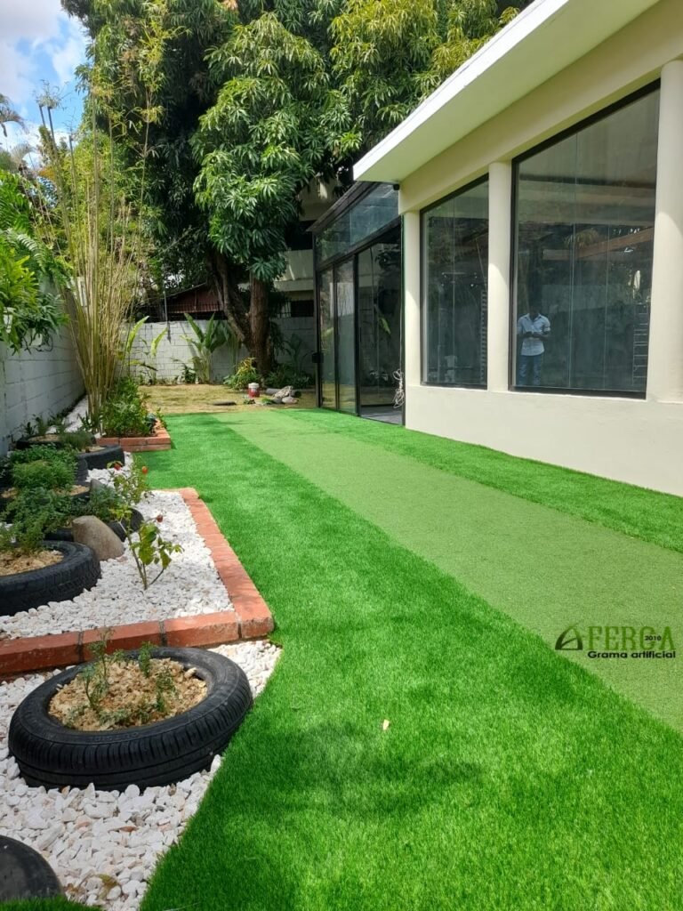Jardinerías (Grama artificial)