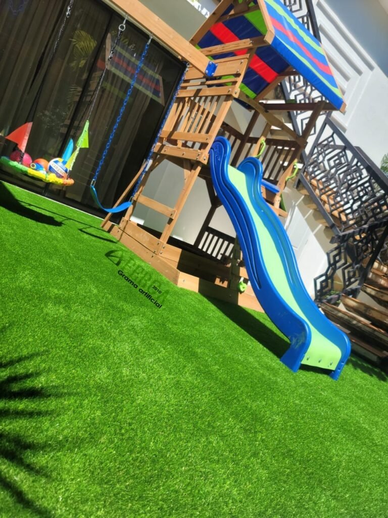 Jardinerías (Grama artificial)